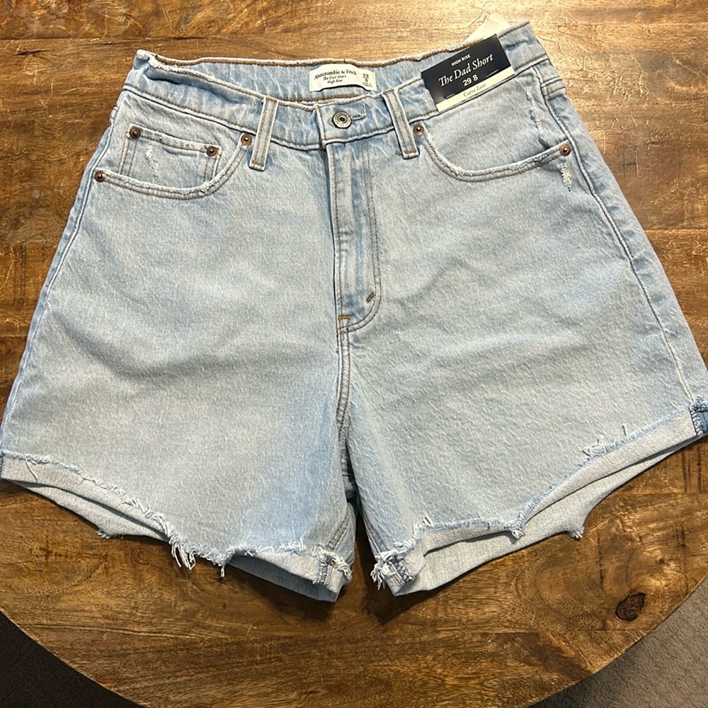 NEW Abercrombie High Rise Curve Love Dad Shorts